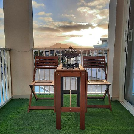 Homeforguest Sunset Senator With Pool And Terrace In Коста-Тегисе Экстерьер фото