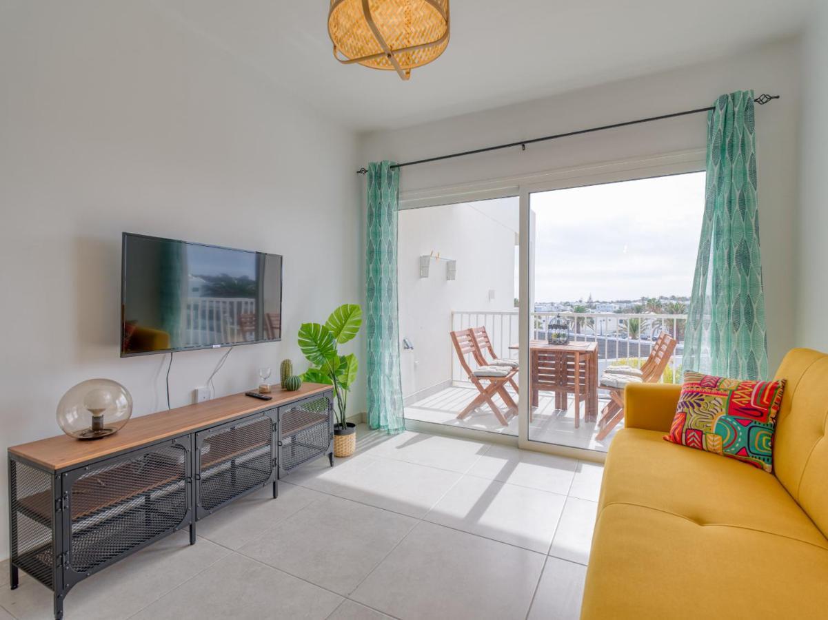 Homeforguest Sunset Senator With Pool And Terrace In Коста-Тегисе Экстерьер фото