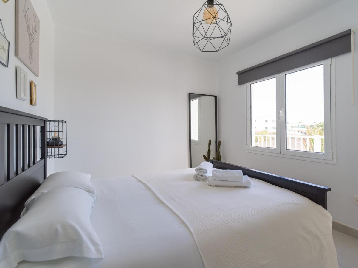 Homeforguest Sunset Senator With Pool And Terrace In Коста-Тегисе Экстерьер фото