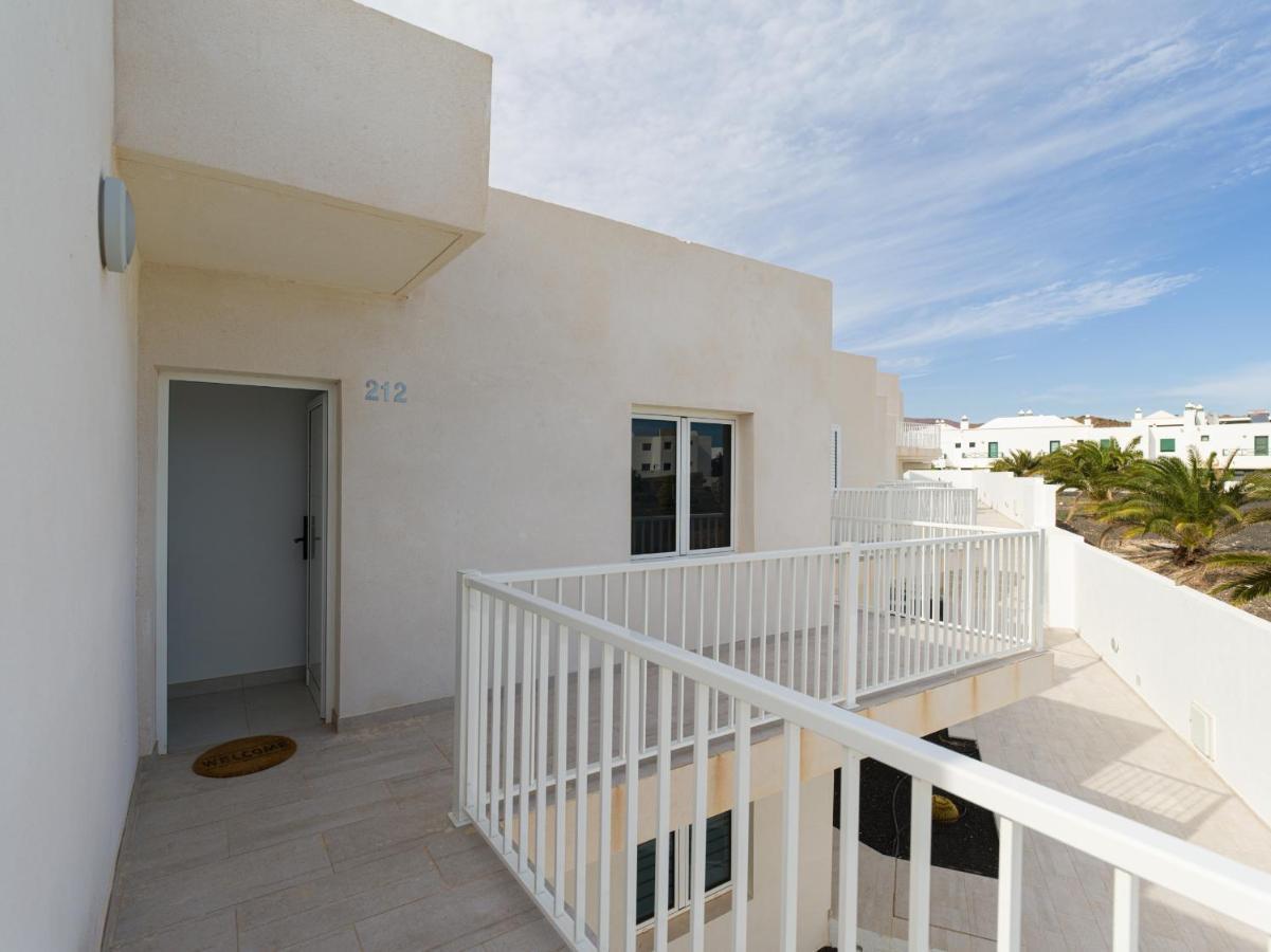 Homeforguest Sunset Senator With Pool And Terrace In Коста-Тегисе Экстерьер фото